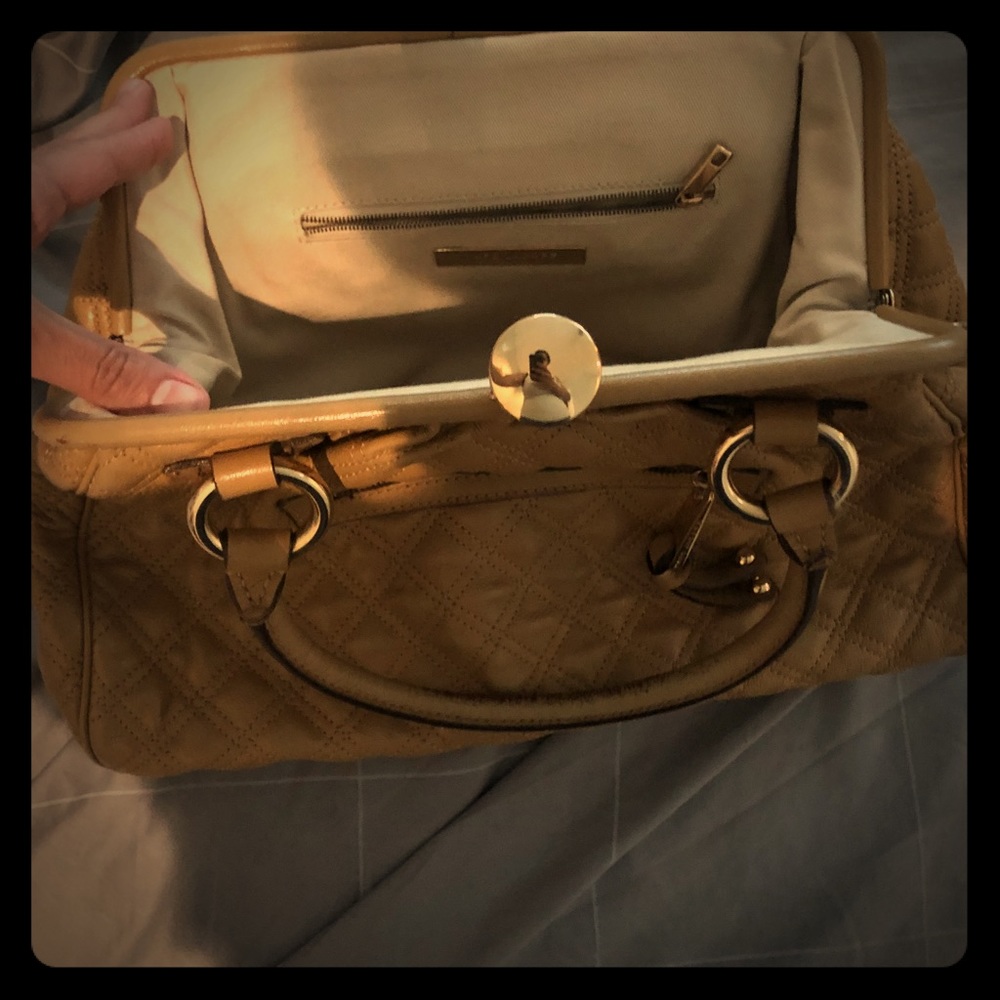 Marc Jacobs top handle dark beige / tan hand bag